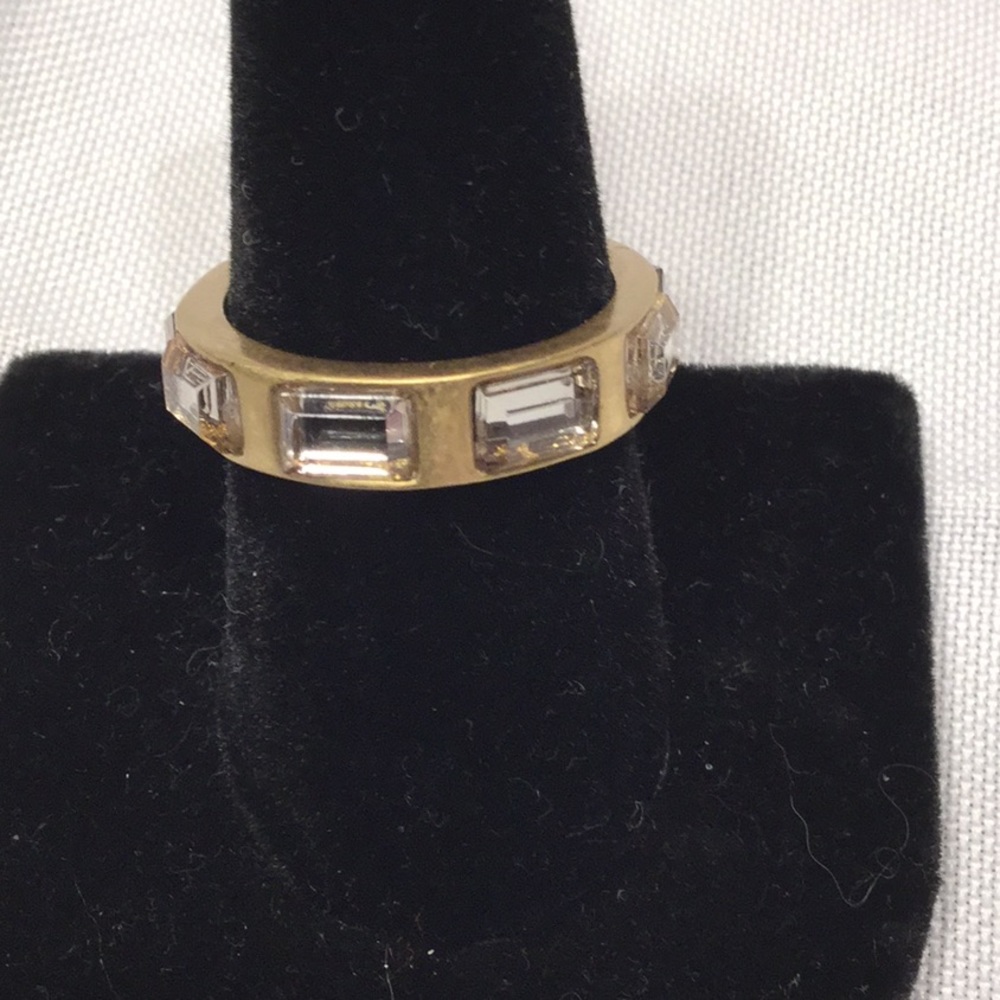 3/$30 Lia Sophia Gold Ring with clear stones sz 9